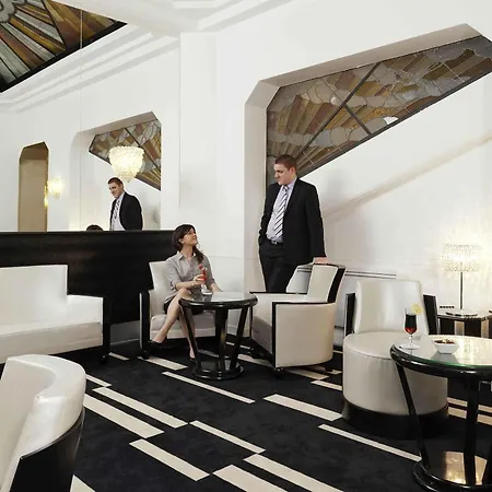 Mercure Paris Opera Faubourg Montmartre-3