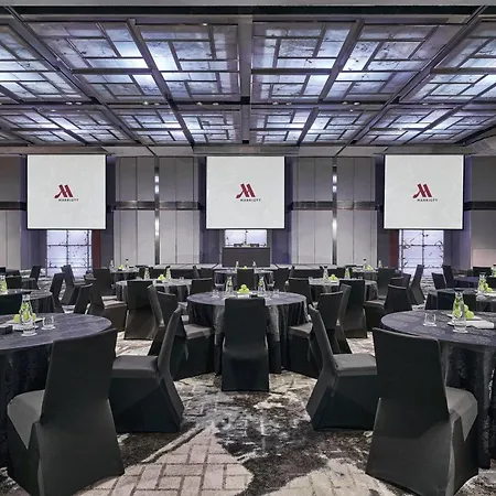 Singapore Marriott Tang Plaza Hotel-3