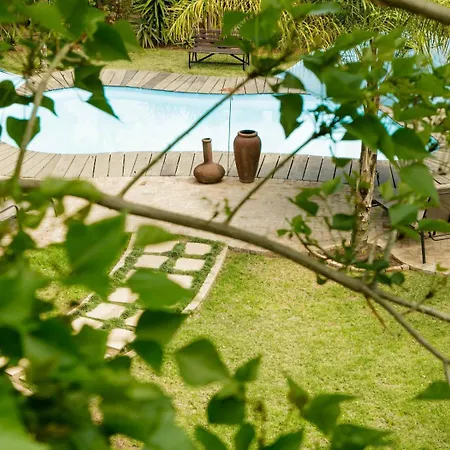 Oakdene Guest House-3