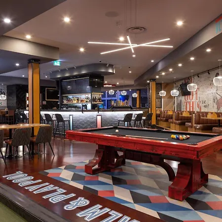 Delta Hotels By Marriott Calgary South-2