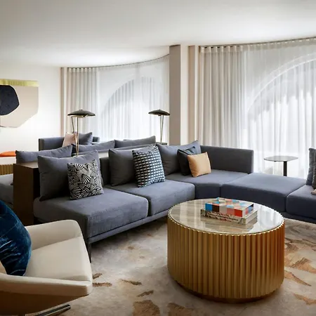 Montreal Marriott Chateau Champlain-2