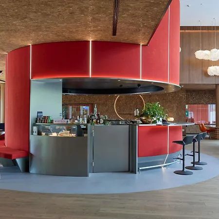 Ibis Zuerich City West-3