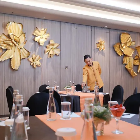 Hotel Ciputra Semarang managed by Swiss-Belhotel International-3