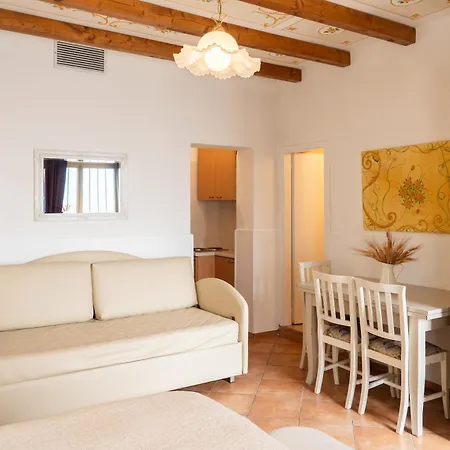 Village Hotel Lucia-2