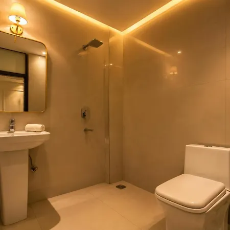 Hotel Baba Deluxe Near New Delhi Railway Station And City Center -By Rcg Hotels-2