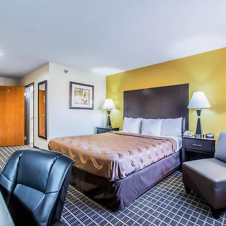 Quality Inn Carbondale University Area-3