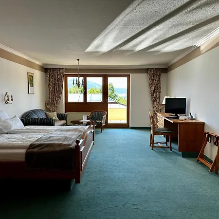 Parkhotel Tannenhof-3