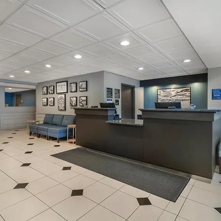 Best Western Plus Franklin Square Inn-2