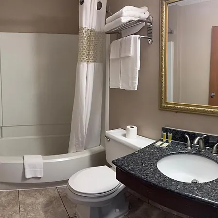 Knights Inn Hartford-3
