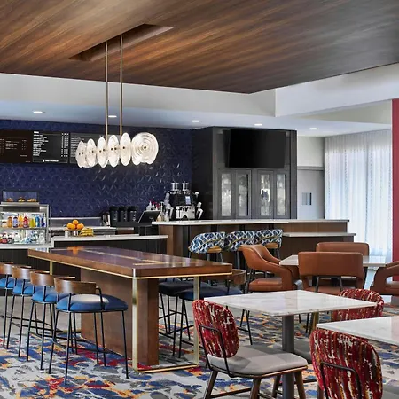 Courtyard By Marriott Atlanta Windy Hill/Ballpark-3