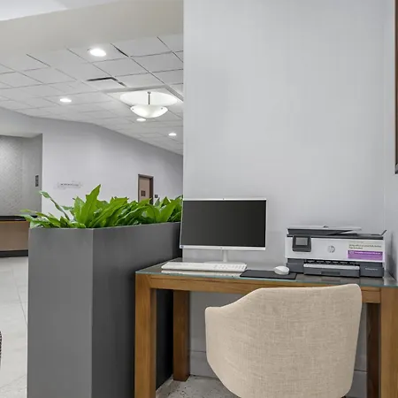 Best Western Plus Downtown Tacoma-2