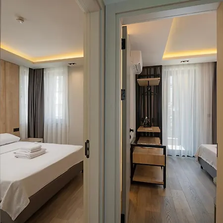 The Room Hotel & Apartments-3