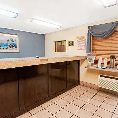 Days Inn By Wyndham El Paso I-10 East-2