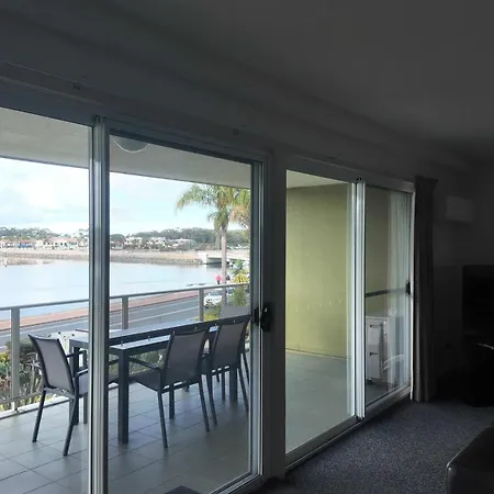 Albacore Apartments-3