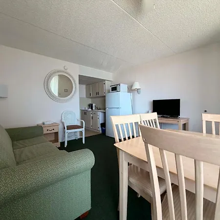 Sea Scape Inn - A Fine Family Destination-3