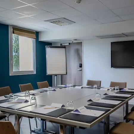 Best Western Plus Paris Velizy-2