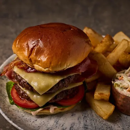 The Bull And Townhouse, Beaumaris- The Inn Collection Group-3