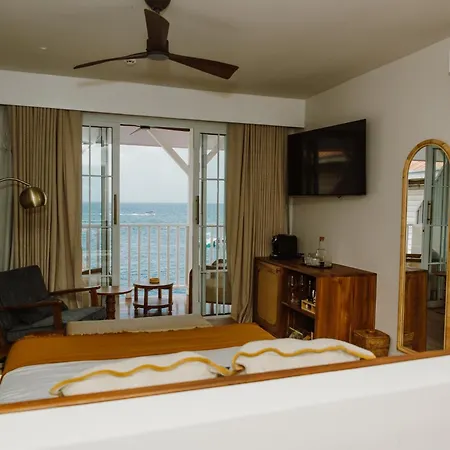 Tropical Suites Hotel-2