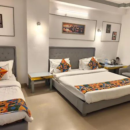Hotel Omni Plaza-2