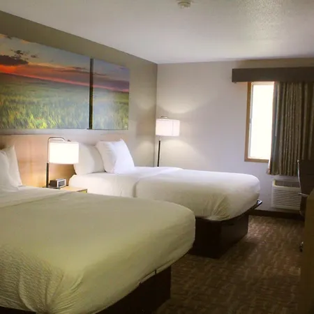 Days Inn By Wyndham West-Eau Claire-3