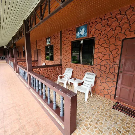 Coral Resort & Bungalows-2