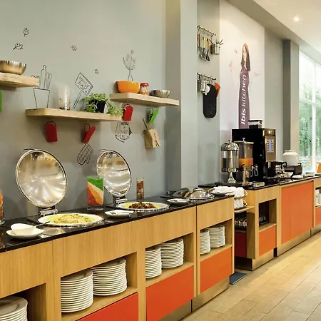 Ibis Bandung Pasteur-3
