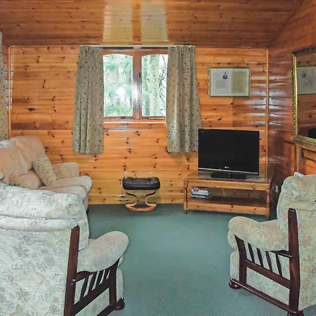 Hideaway Lodges-3