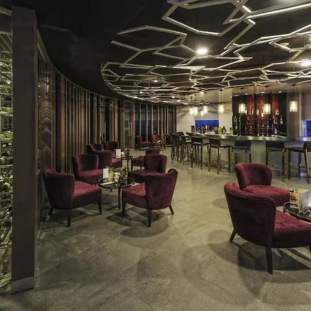 Novotel Suites Hanoi-2