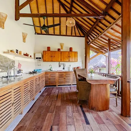 Mango Dive & Bungalow-3