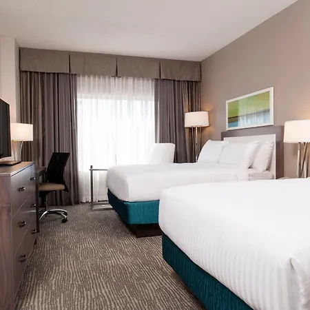 Holiday Inn Cleveland Clinic By Ihg-2