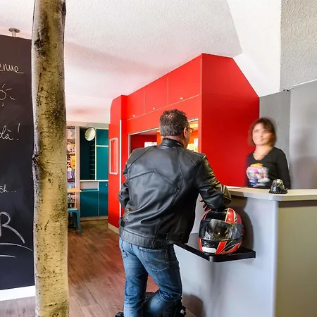 hotel F1 Vannes-3