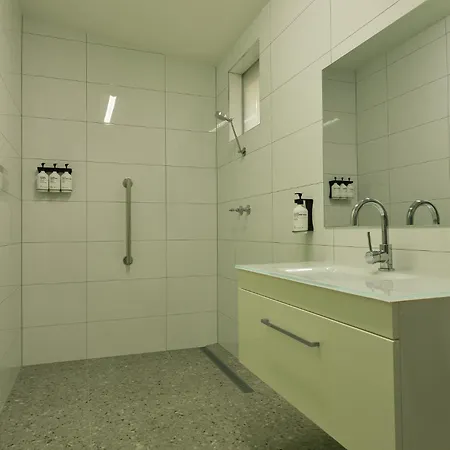 Sea Lake Motel-24 Hour Check-In Private Ensuite Rooms-3