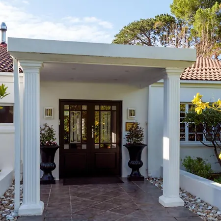 Beluga Of Constantia Guest House-3