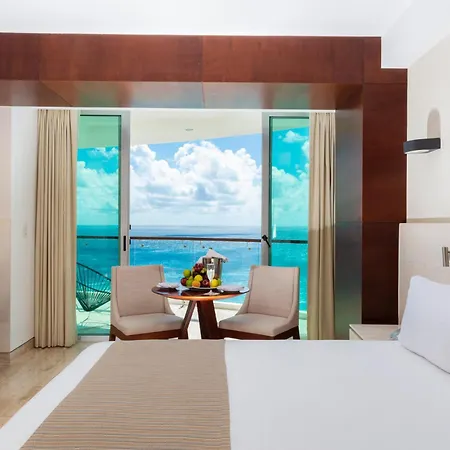 Altitude At Krystal Grand Cancun-3