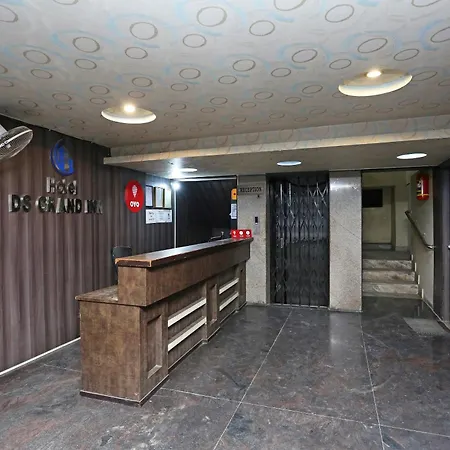 Hotel O Ds Grand Inn-2