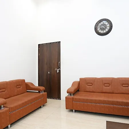 Oyo Rester Xpress-3