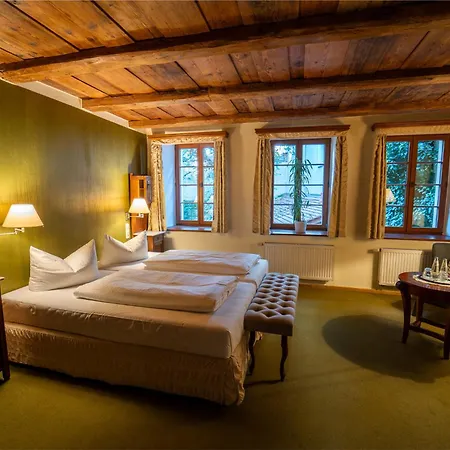 Hotel und Gasthof Dreibeiniger Hund-3