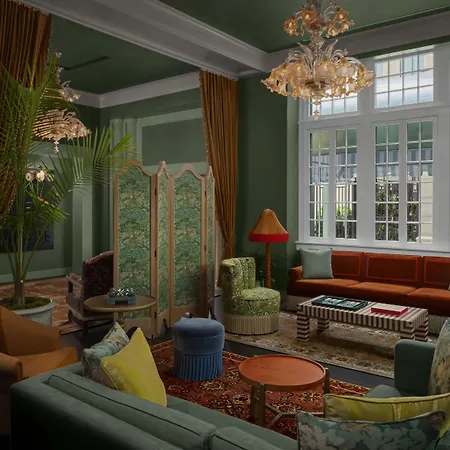 The Stoneleigh, Autograph Collection-2