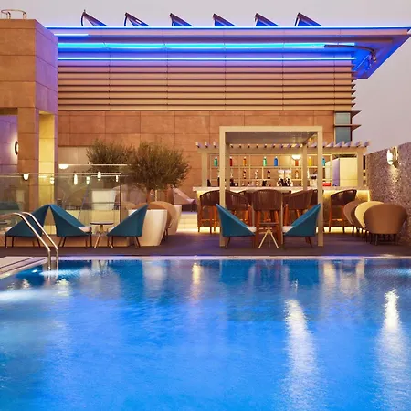Novotel Bur Dubai - Healthcare City-3