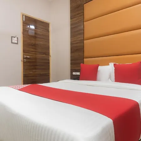 Hotel Blue Executive Near Chhatrapati Shivaji International Airport-3