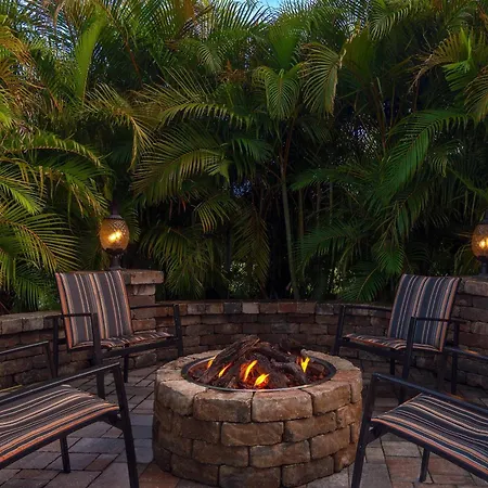 Coral Pointe Sarasota, An Ascend Collection Hotel-2