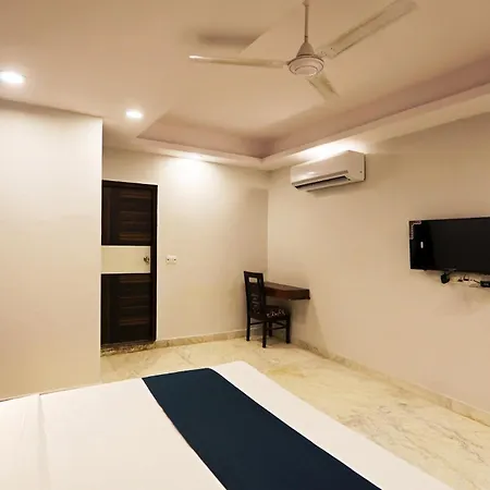 Hotel Silverkey Near Lic Building Main Rd Khoda Next To Shyam Oil-3