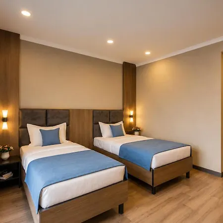 Sara Hotel Bishkek-3