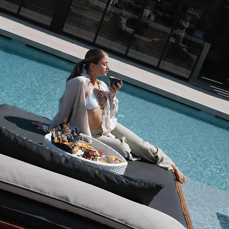 Santanna Luxury Suites-2
