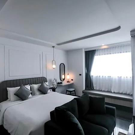 Ratri Hotel Phuket Old Town-3