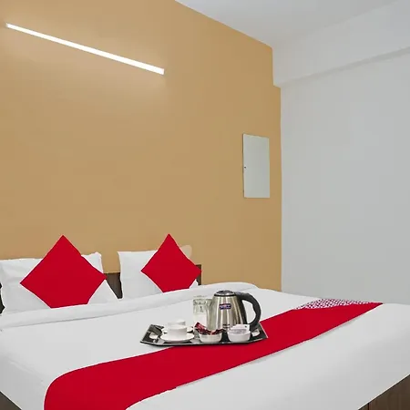 Hotel O Sapphire Homes Stay-3