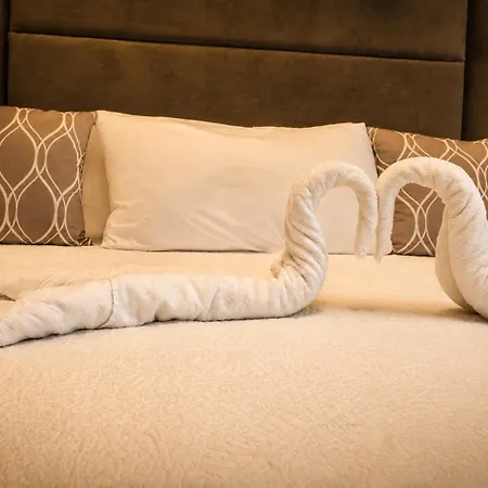 Skylight Suites Hotel-3