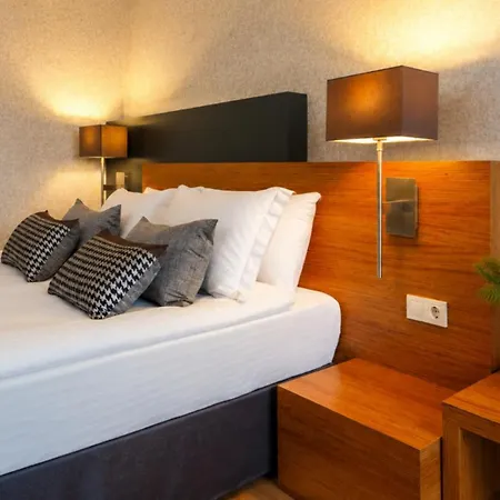 Qinn Hotels-3