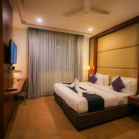 Dazzling Hotel - Taj Mahal View-3
