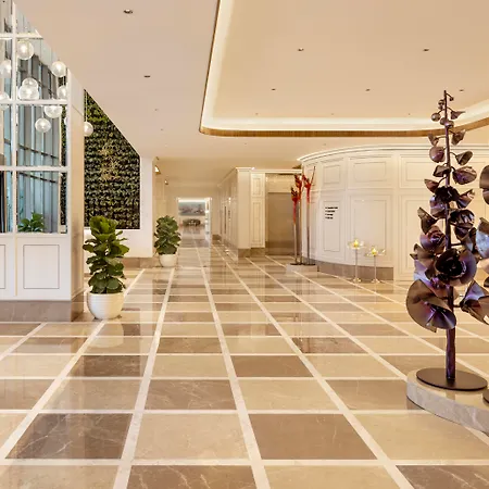 Aurika, Mumbai International Airport - Luxury By Lemon Tree Hotels-3